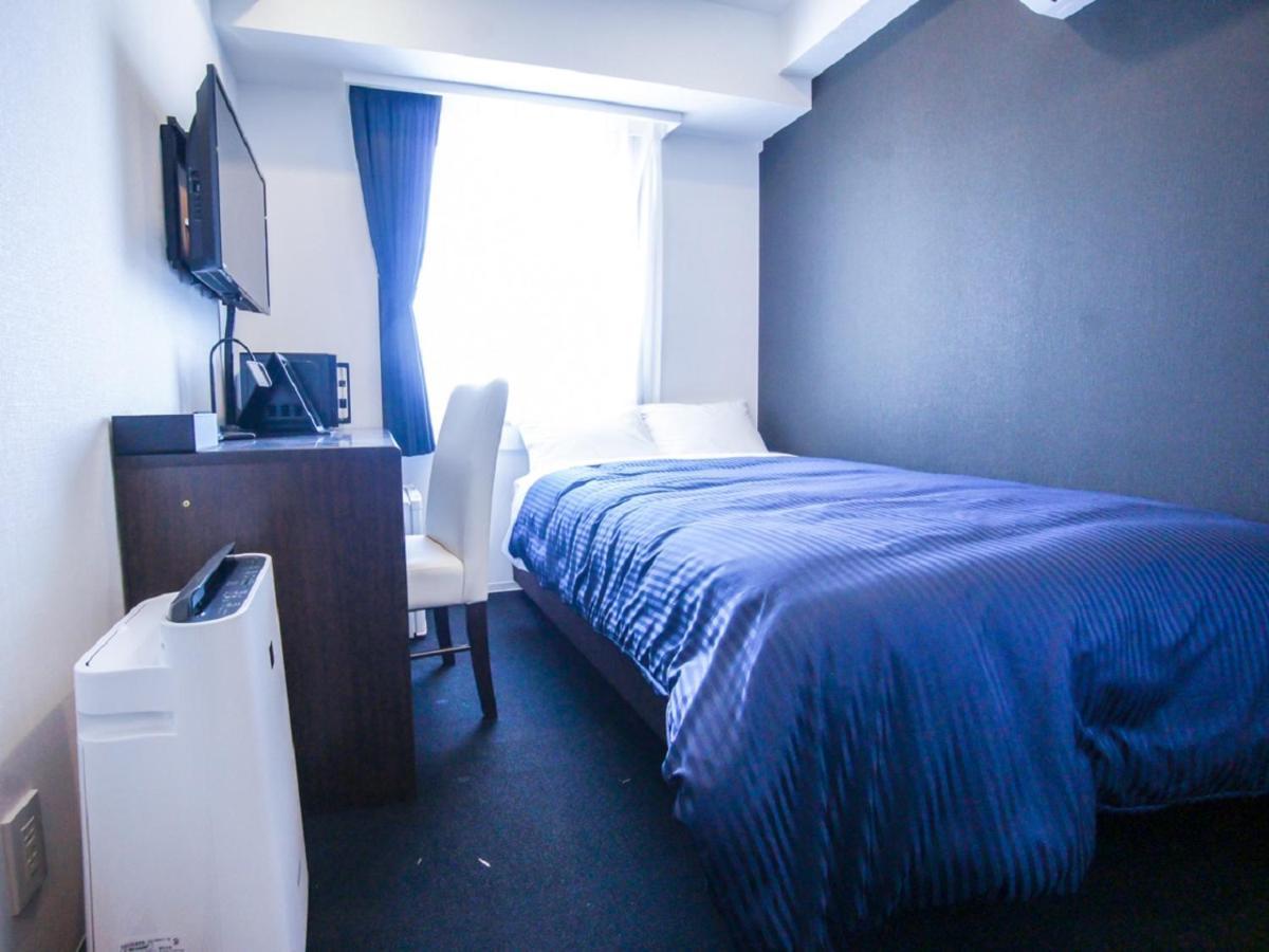 Hotel Livemax Tokyo Shiomi Ekimae Buitenkant foto